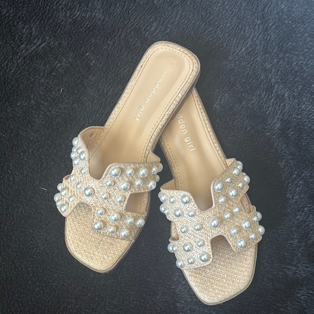 Madden Girl Pearl Sandals